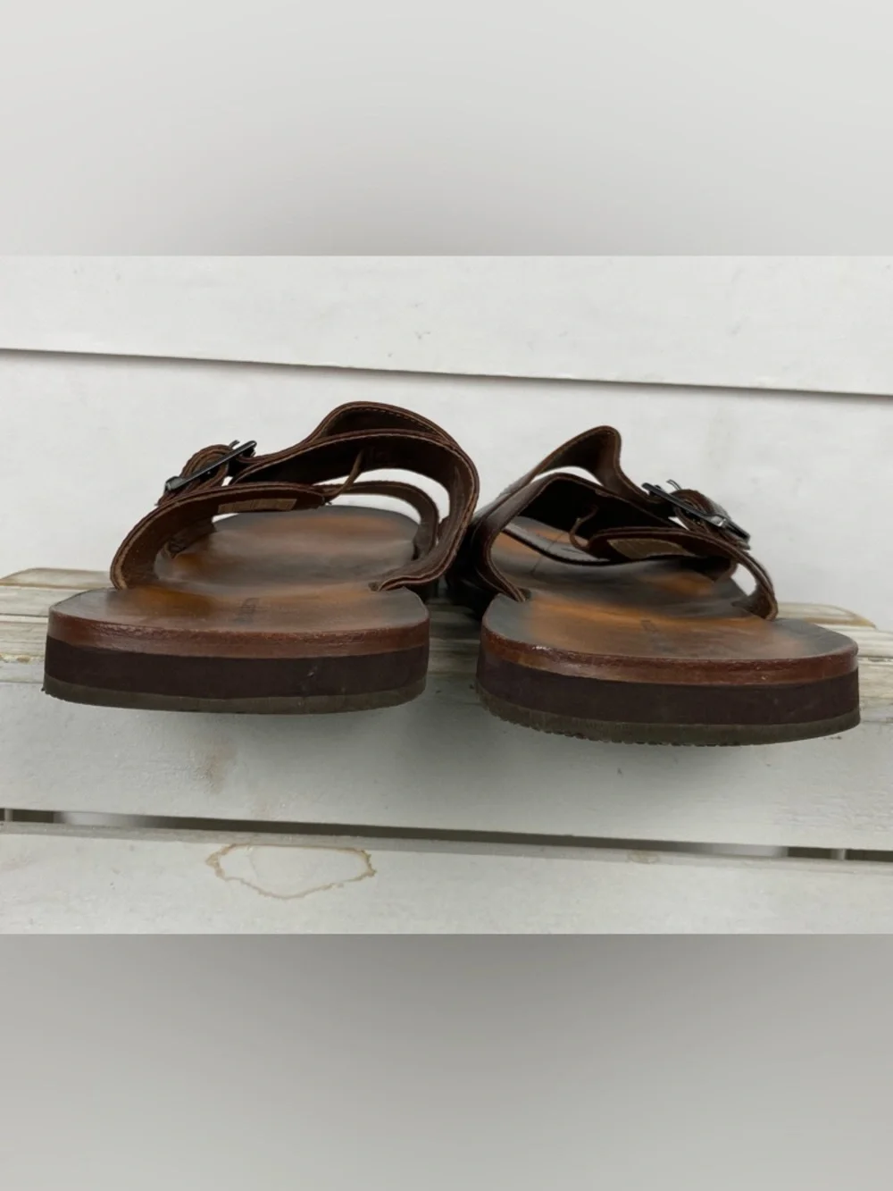 Skechers Collection Men’s leather brown slider sandals with buckle size 12